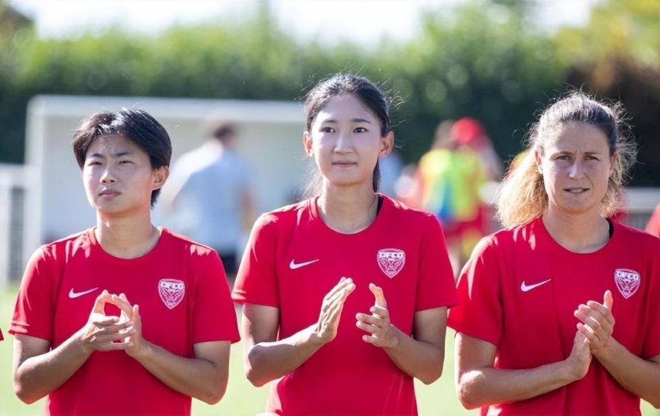 关于女足比赛球队训练积极，备战临近开启的信息
